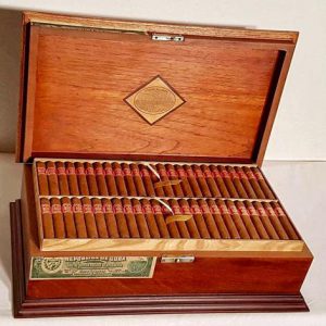VINTAGE 1940'S RAMÓN ALLONES PERLAS HUMIDOR (HUMIDOR OF 350 PRE-CASTRO CIGARS)