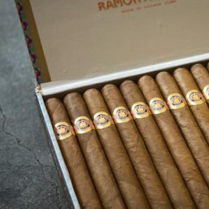 RAMÓN ALLONES GIGANTES CIGAR (BOX OF 25)